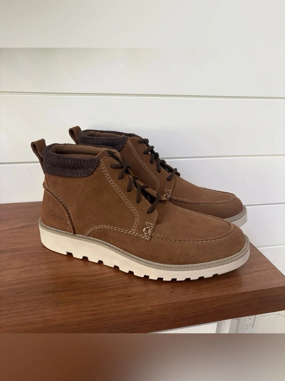 Clarks Men's Barnes Mid Oxford Chukka Boots Brown Suede Size 12 US Business Work